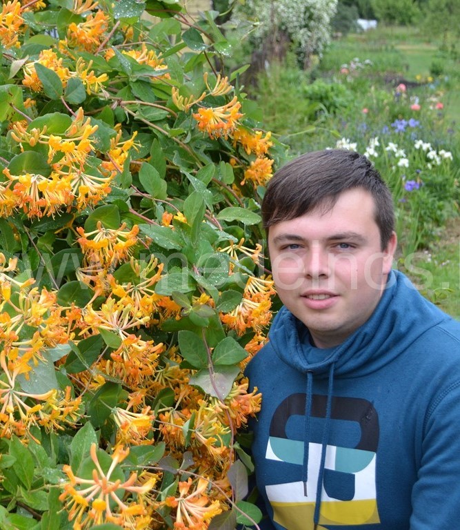 PASKUI GĖLĖTĄ SVAJONĘ