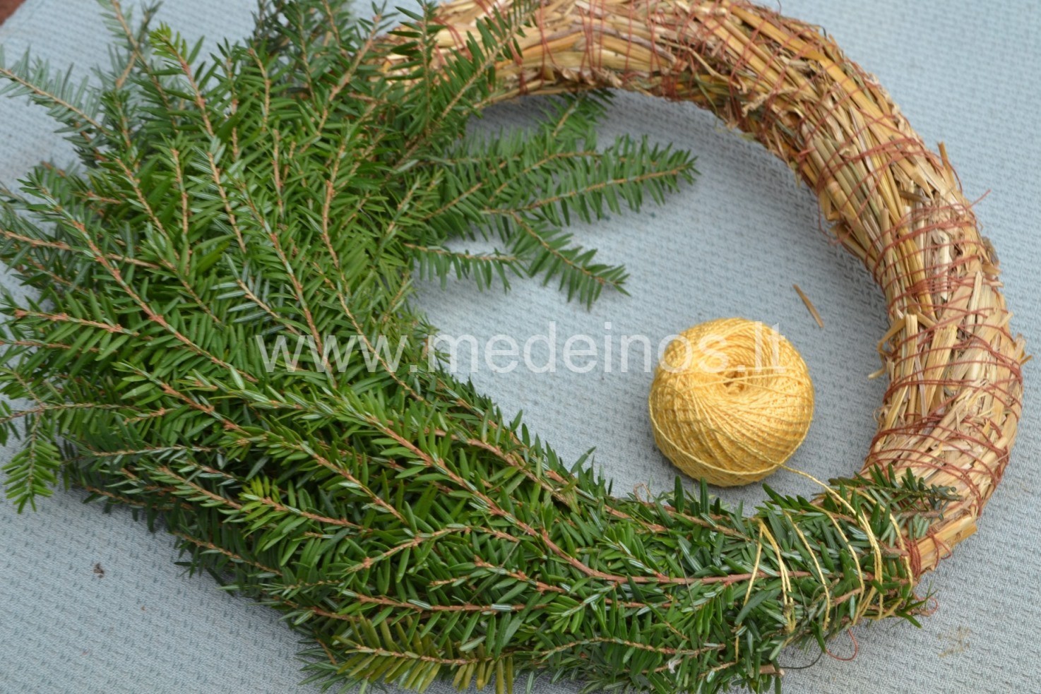 KAIP PASIGAMINTI ADVENTO VAINIKĄ